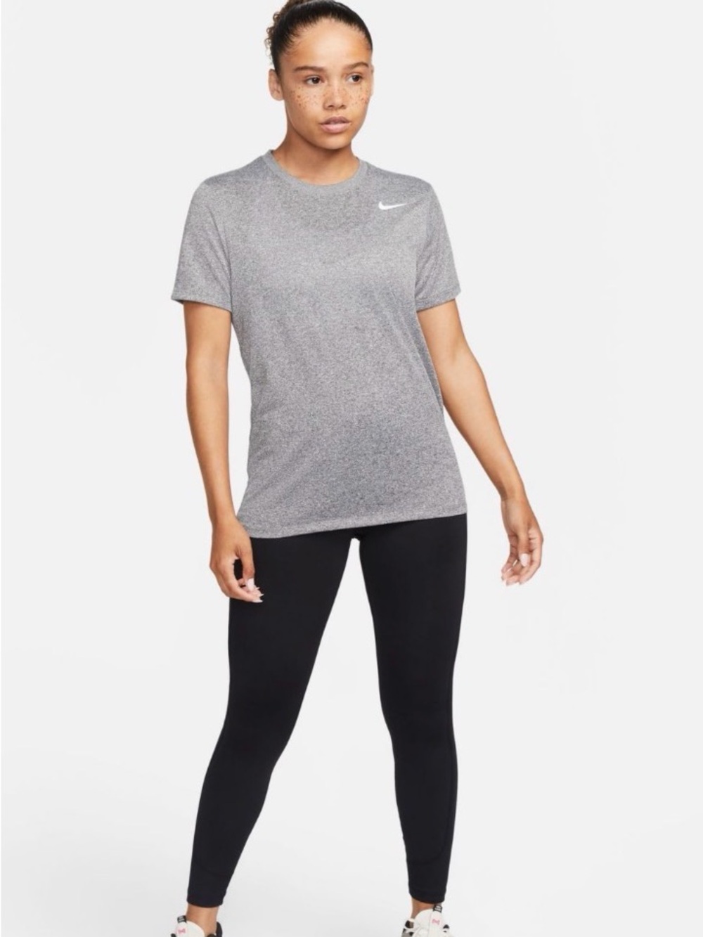 Nike Women’s Heather Gray Short Sleeve Dri-FIT Tee